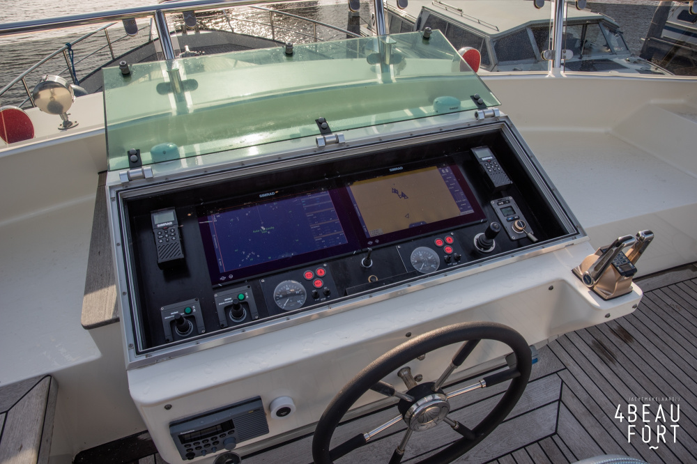Altena Blue Water Trawler 51 