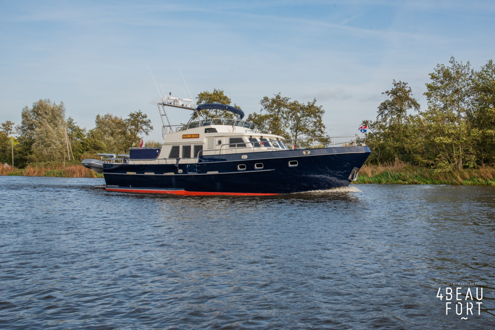 Altena Blue Water Trawler 51 