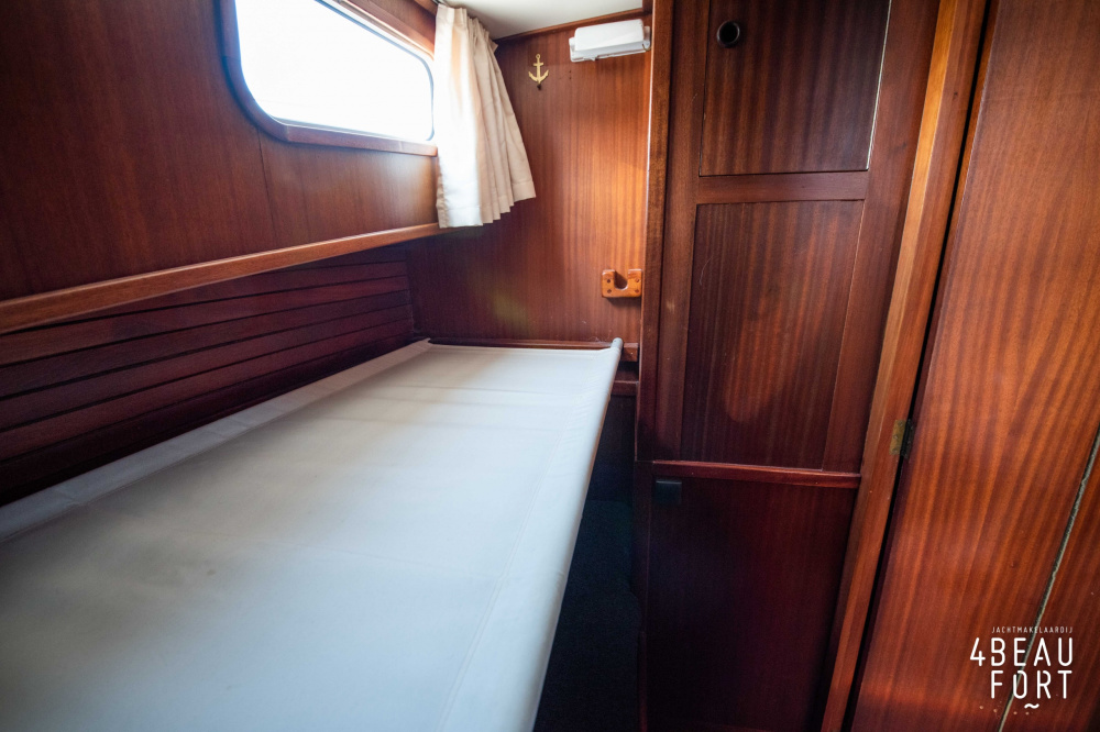 Valkvlet 1200  AK Campagne dek + open kuip
