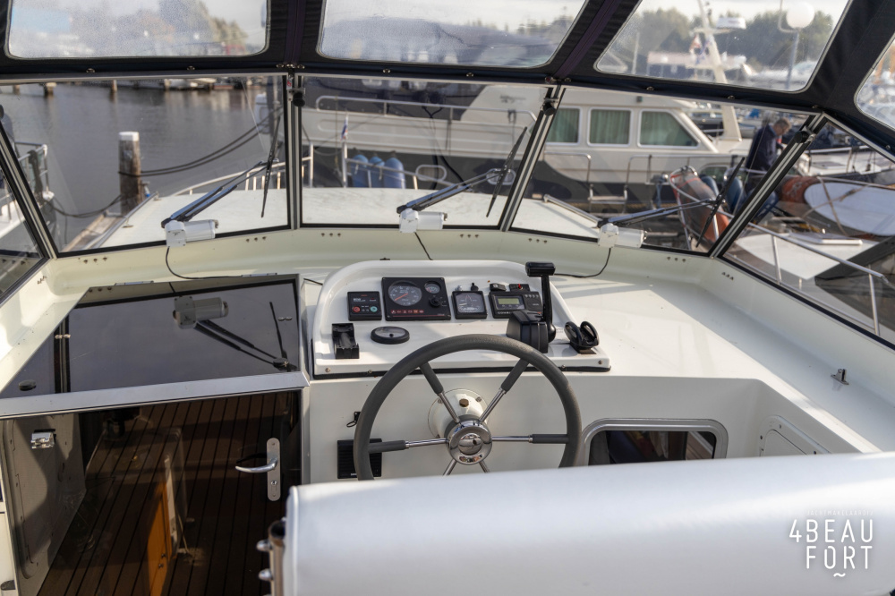 Gruno 38 Elite Royal