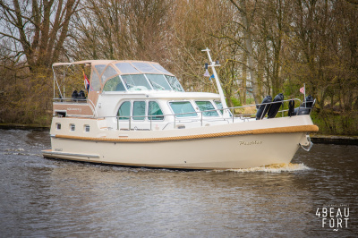 Sailing your dream yacht tomorrow? Discover our Aquanaut offer!