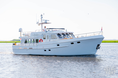 Altena 53 Custom Trawler