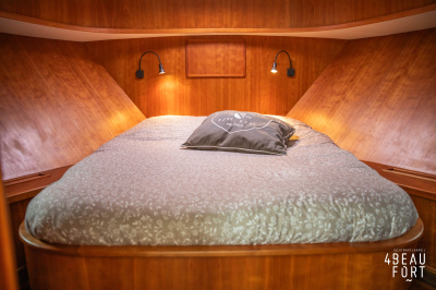 Ultimate freedom on 'a self-sufficient yacht on the water'