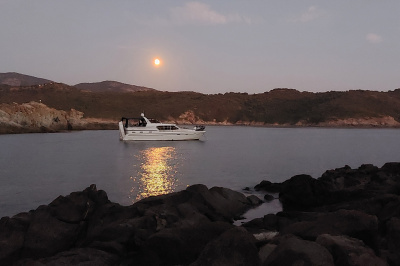 'This Aquanaut Unico is made for distant dreamtravel'