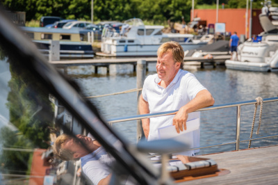 On a boating holiday with your own boat? Discover advantages!