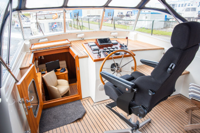 Super Lauwersmeerkruiser 430 in Showroom-staat