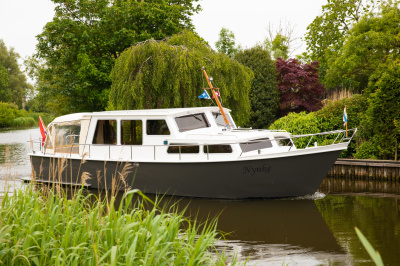 Want to sail your dream yacht this summer?