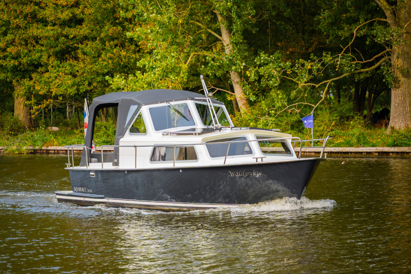 Farewell with 'pain in the heart', to completely renewed Aquanaut 750